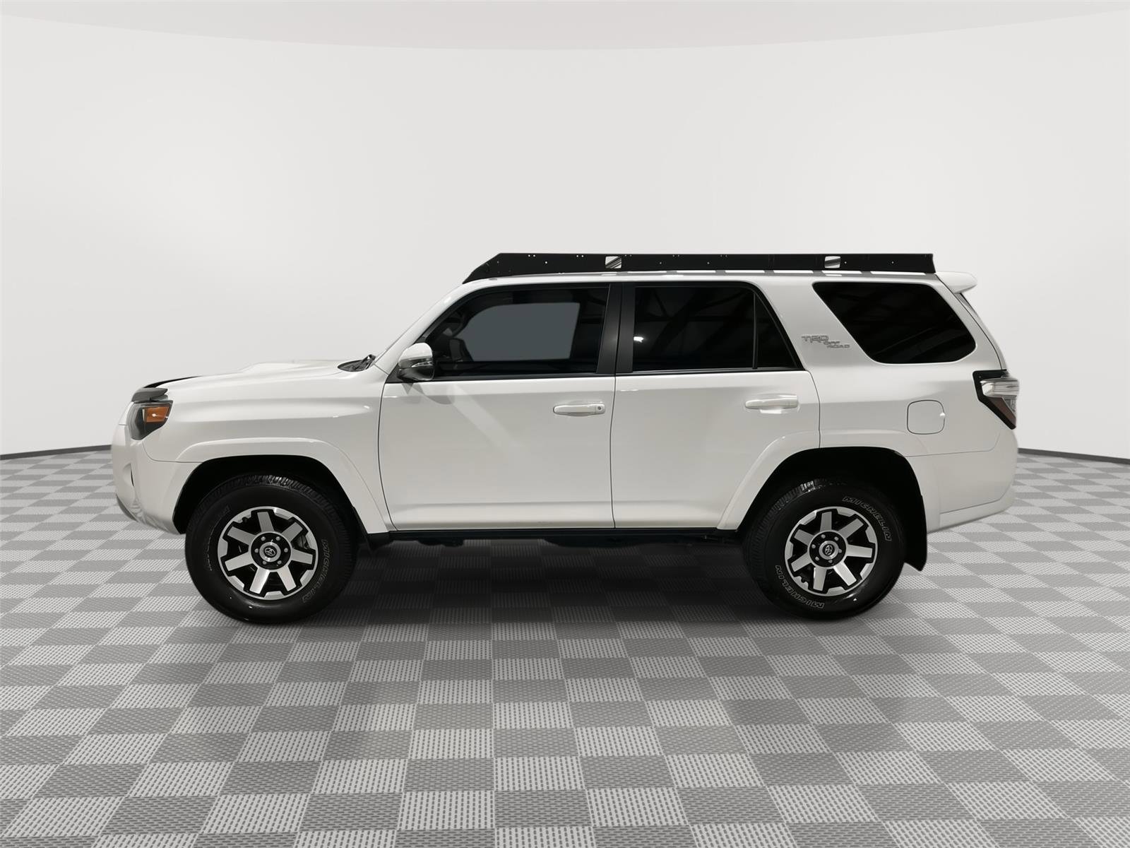 Used 2021 Toyota 4Runner TRD Off-Road Premium w/ Moonroof Package image 2
