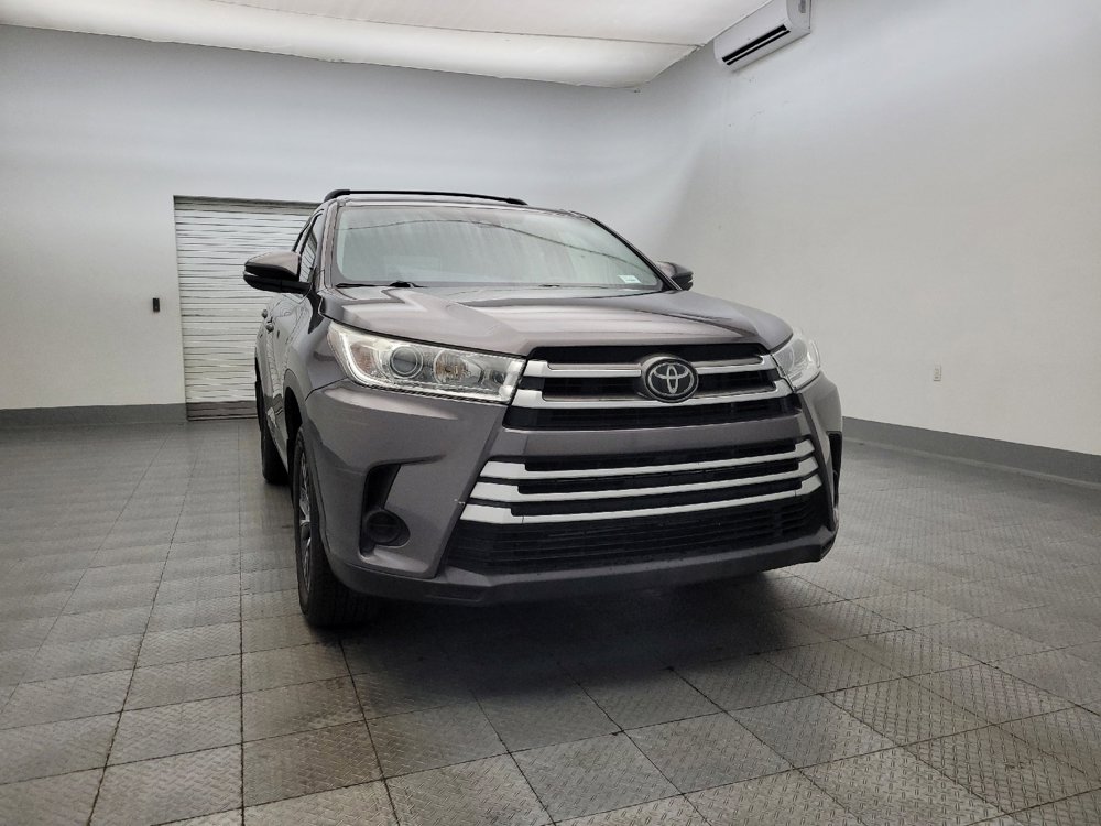 Used 2019 Toyota Highlander LE image 14