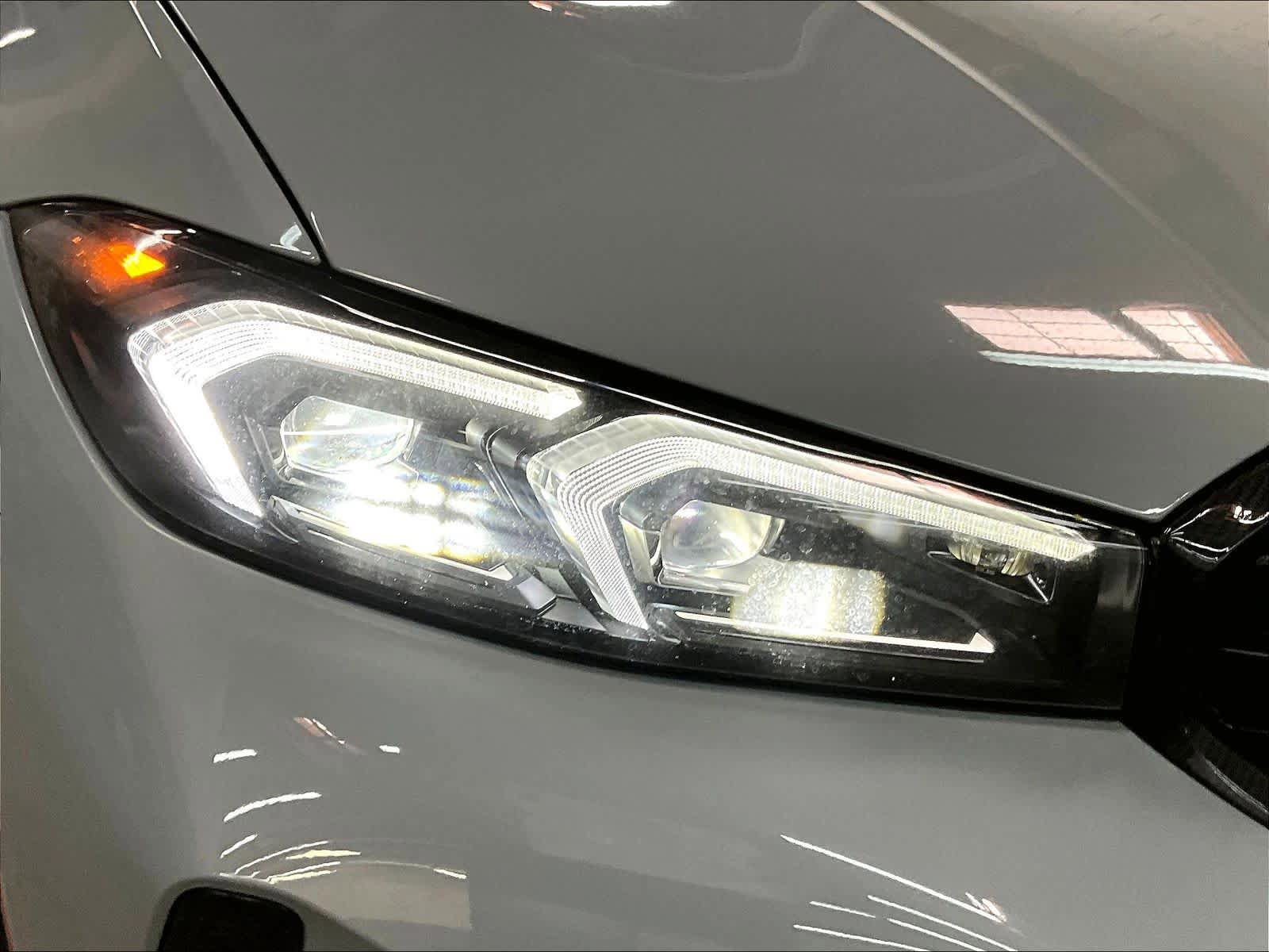 Used 2024 BMW M340i xDrive AWD/4WD image 30