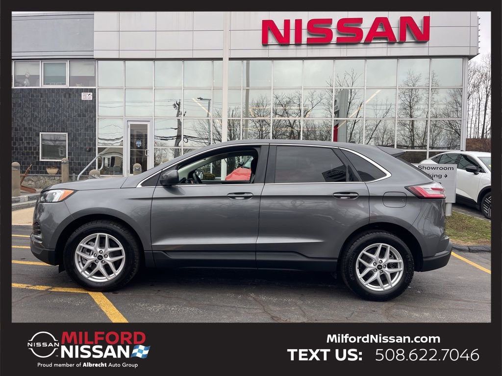 Used 2024 Ford Edge SEL image 2