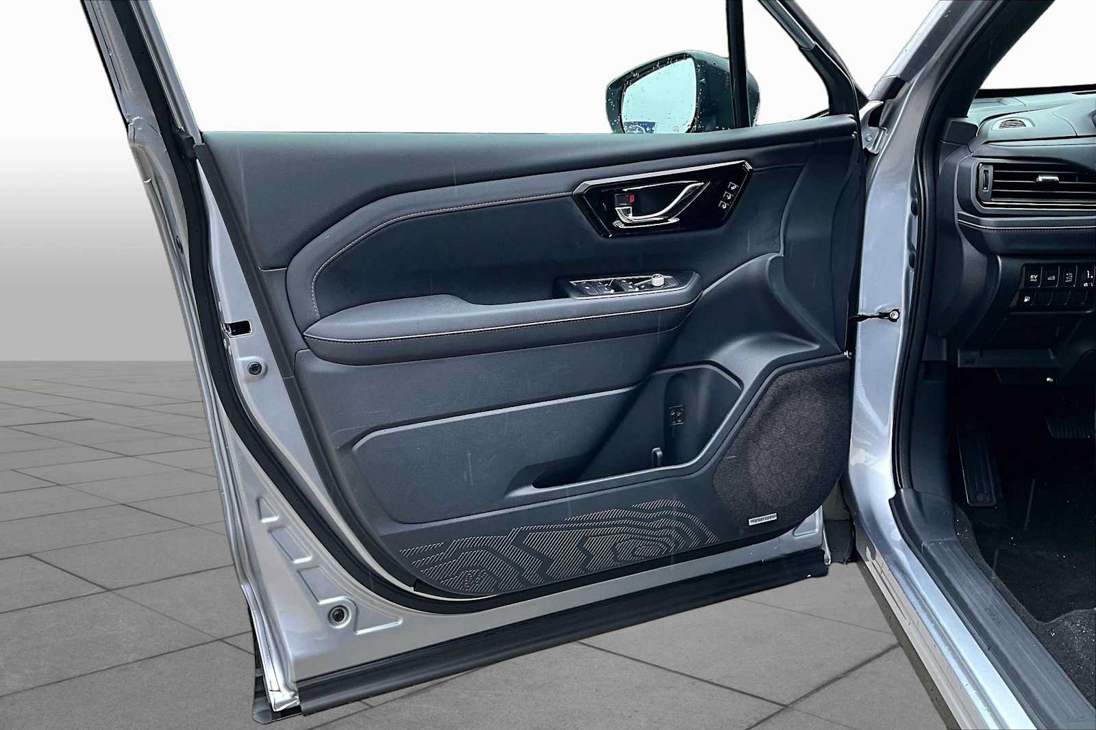 New 2026 Subaru Forester Touring AWD/4WD image 10