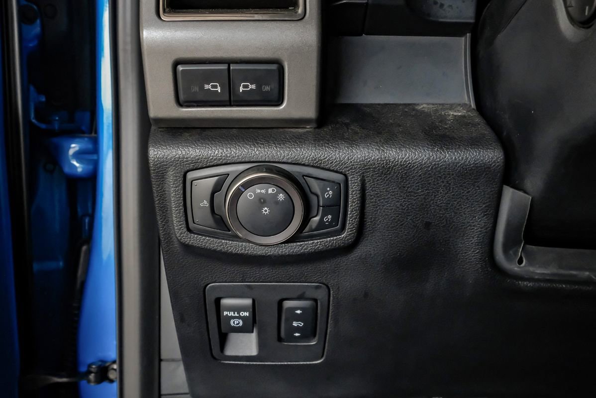 Used 2019 Ford F150 Raptor w/ Equipment Group 802A Luxury AWD/4WD image 28