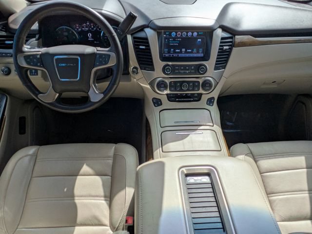 Used 2017 GMC Yukon Denali w/ Open Road Package AWD/4WD image 16