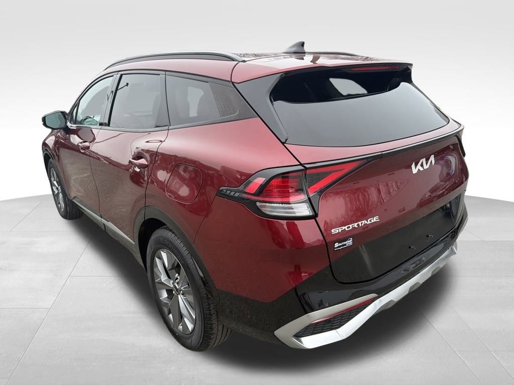 Used 2023 Kia Sportage SX image 4