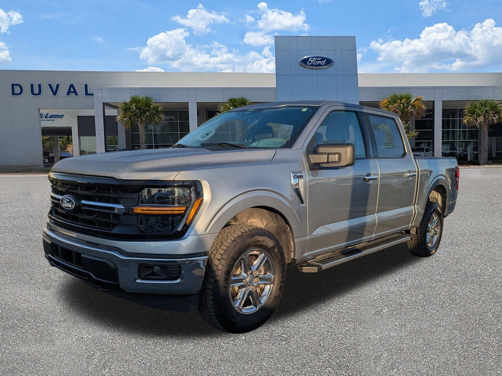 Used 2025 Ford F150 XLT w/ Equipment Group 301A Standard image 8