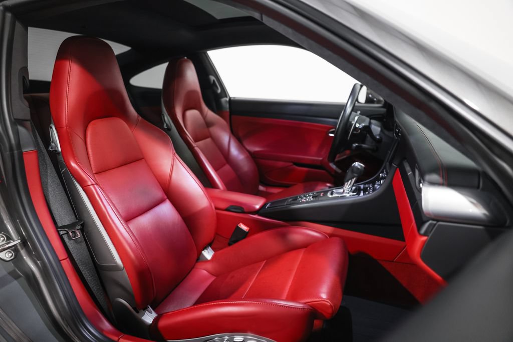 Used 2015 Porsche 911 Carrera GTS RWD image 21