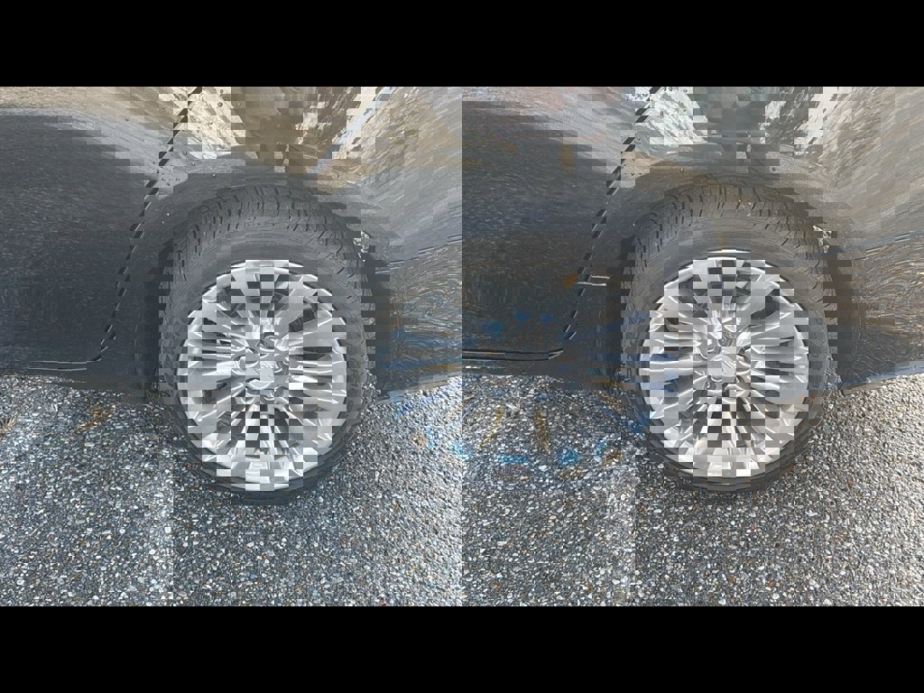 Used 2019 Cadillac CTS Luxury image 25