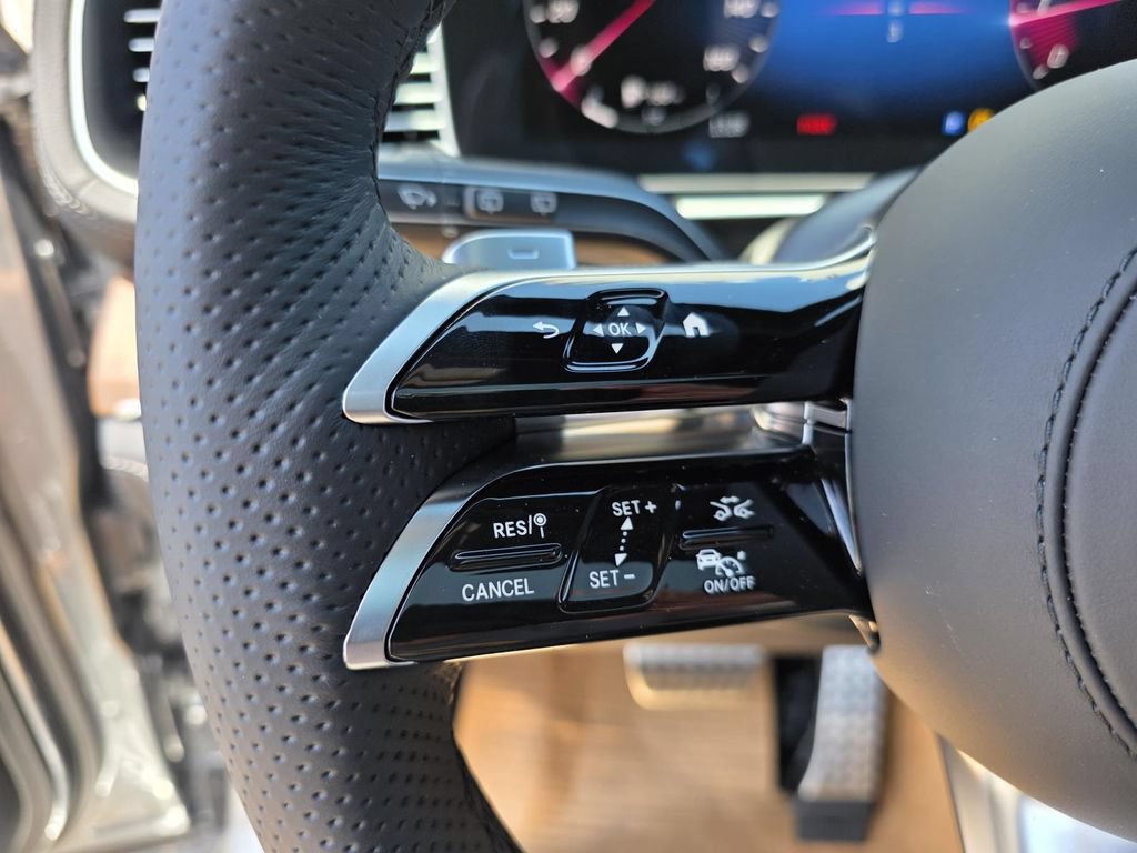 New 2026 Mercedes-Benz GLS 580 4MATIC image 18