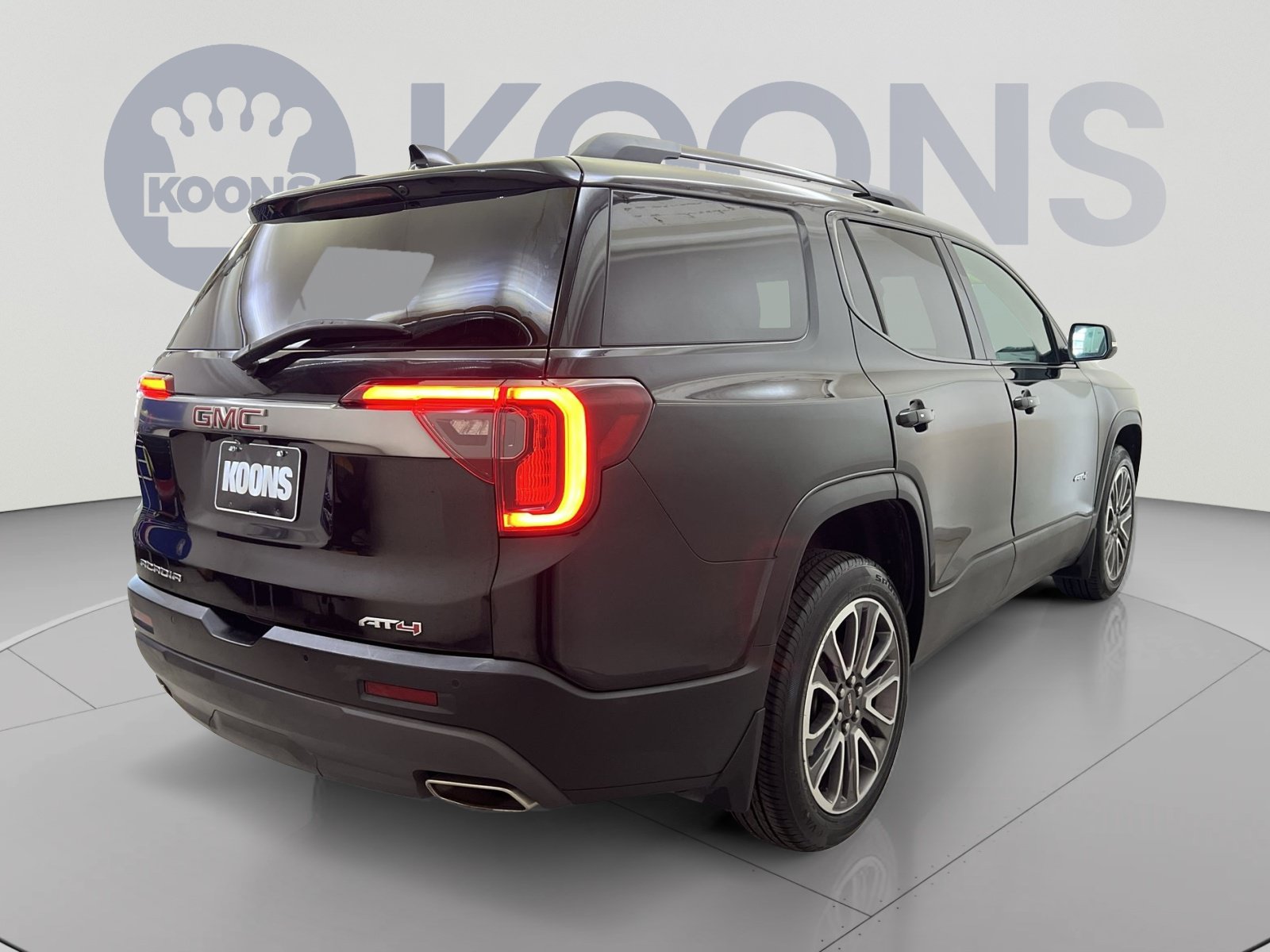 Used 2020 GMC Acadia AT4 w/ Driver Alert Package II AWD/4WD image 8