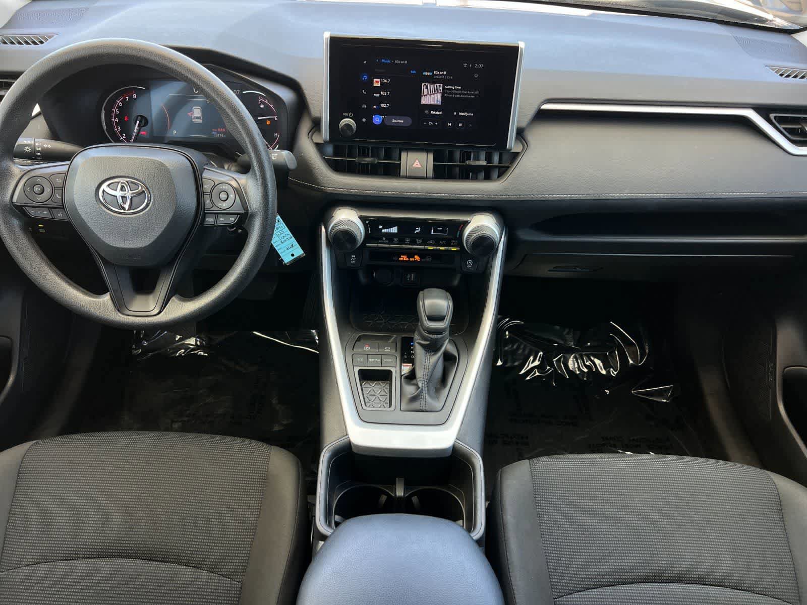 Used 2025 Toyota RAV4 LE FWD image 4