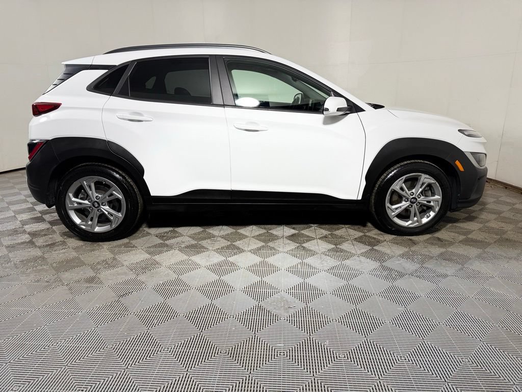 Used 2022 Hyundai Kona SEL w/ Convenience Package AWD/4WD image 8