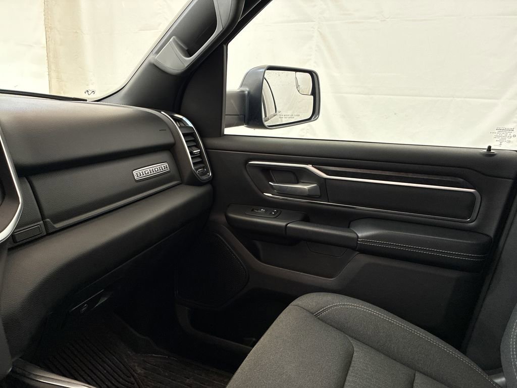 Used 2024 RAM 1500 Big Horn AWD/4WD image 30