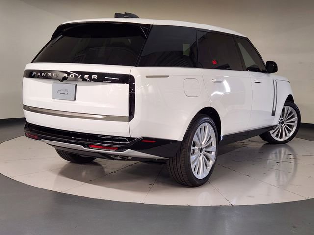 New 2026 Land Rover Range Rover Long Wheelbase SE image 2