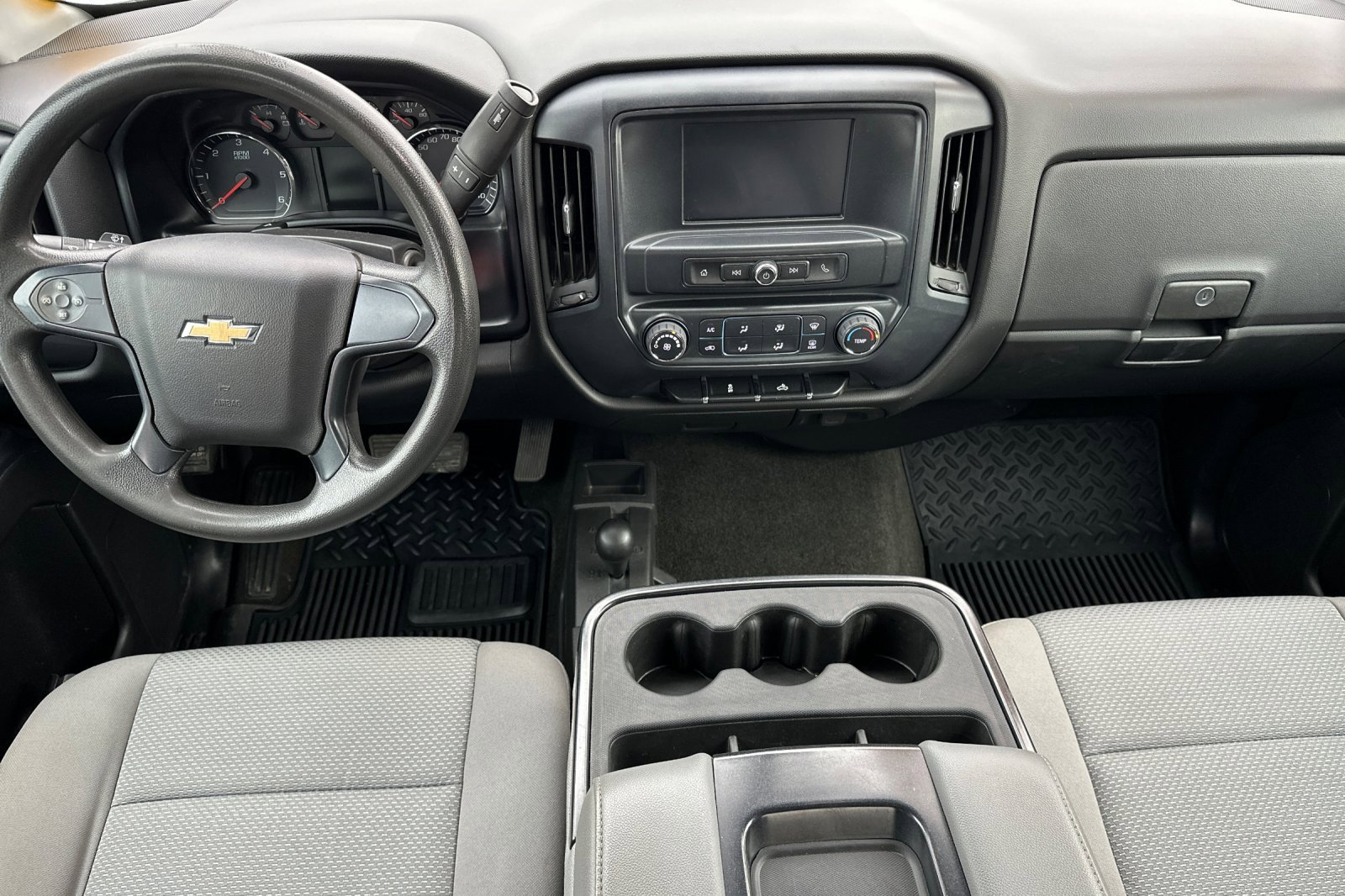 Used 2018 Chevrolet Silverado 1500 Custom w/ Custom Convenience Package image 14