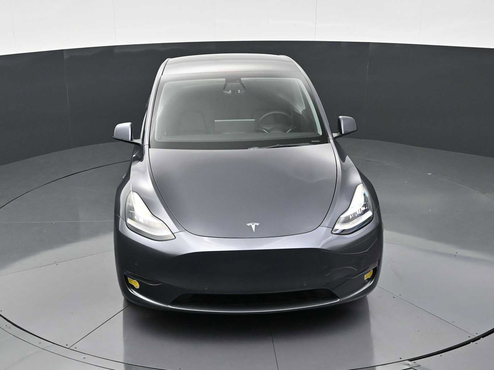 Used 2021 Tesla Model Y Long Range AWD/4WD image 32