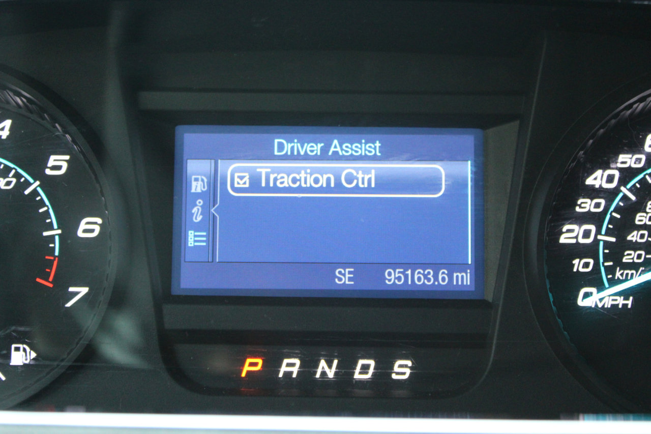 Used 2017 Ford Taurus SE image 23