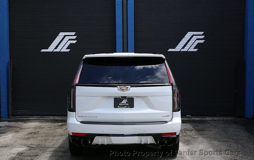 Used 2023 Cadillac Escalade V AWD/4WD image 8