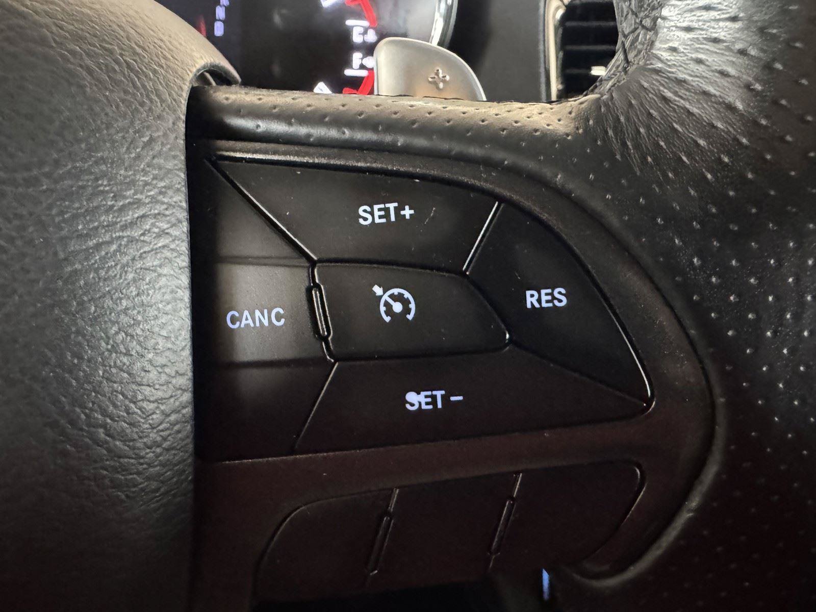 Used 2020 Dodge Durango R/T RWD image 22