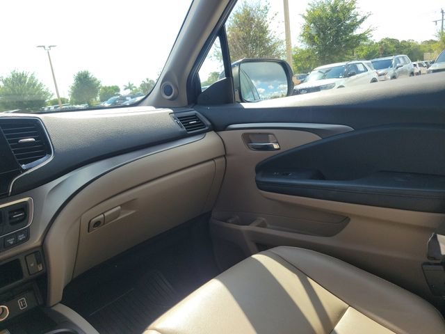 Used 2022 Honda Pilot Special Edition image 19