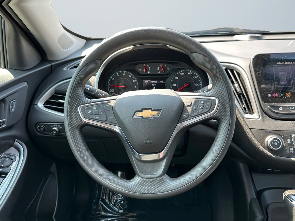 Used 2019 Chevrolet Malibu LS FWD image 12