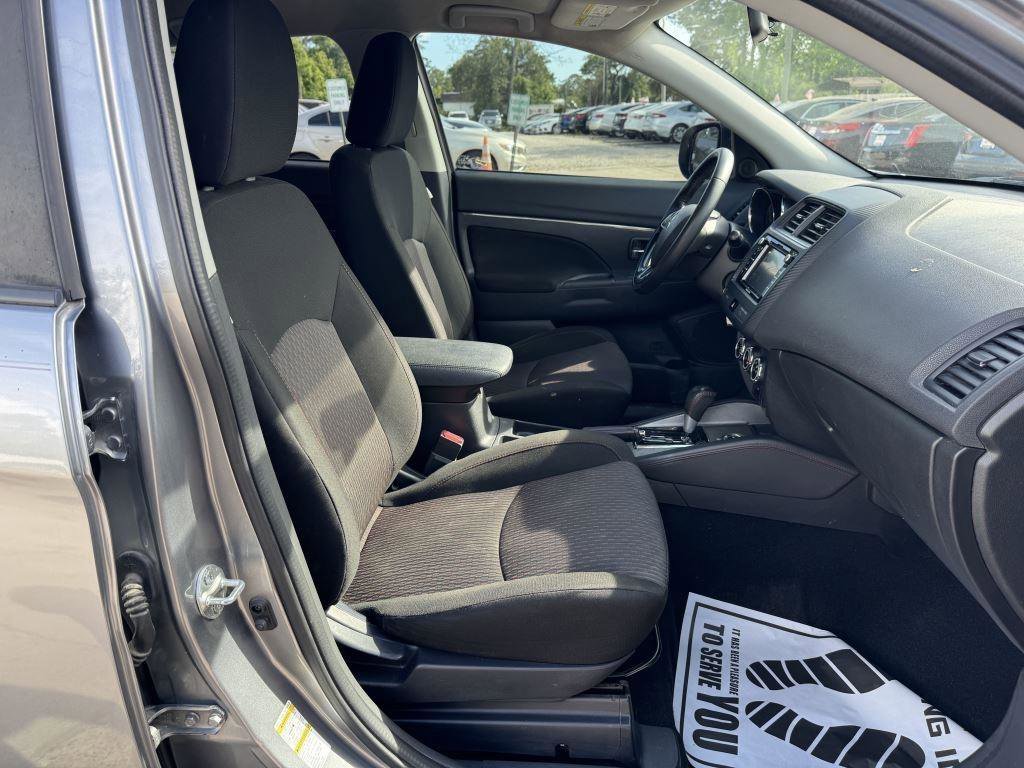 Used 2018 Mitsubishi Outlander Sport ES image 14
