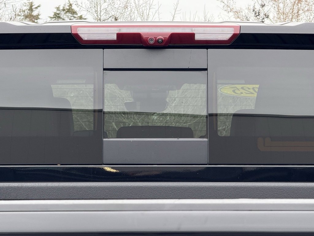 Used 2025 Chevrolet Silverado 2500 ZR2 w/ Technology Package image 42