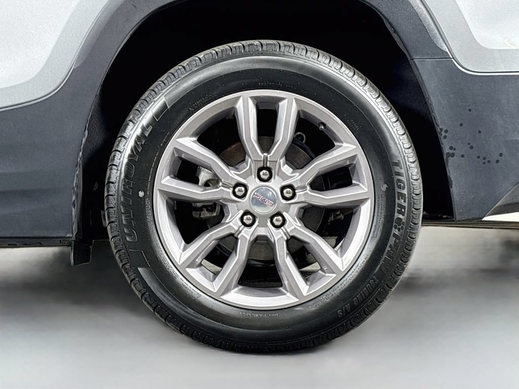 Certified 2024 GMC Terrain SLT AWD/4WD image 33
