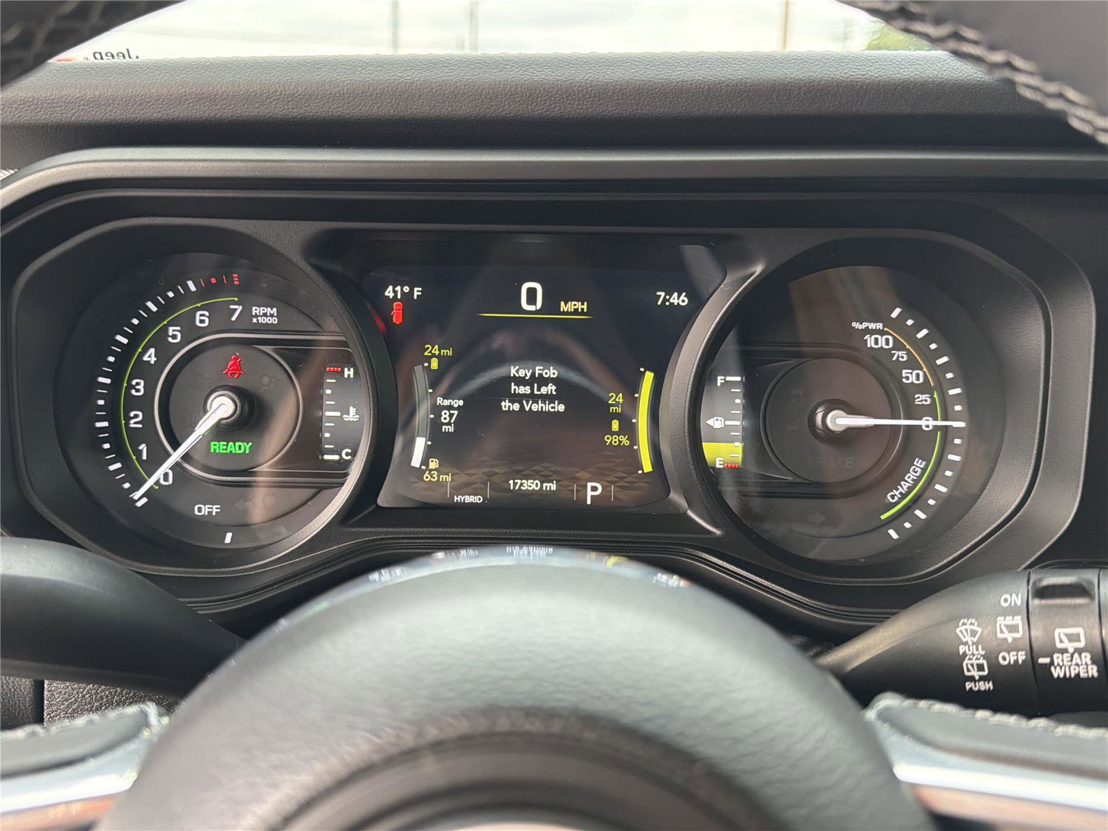 Used 2025 Jeep Wrangler Sahara image 28