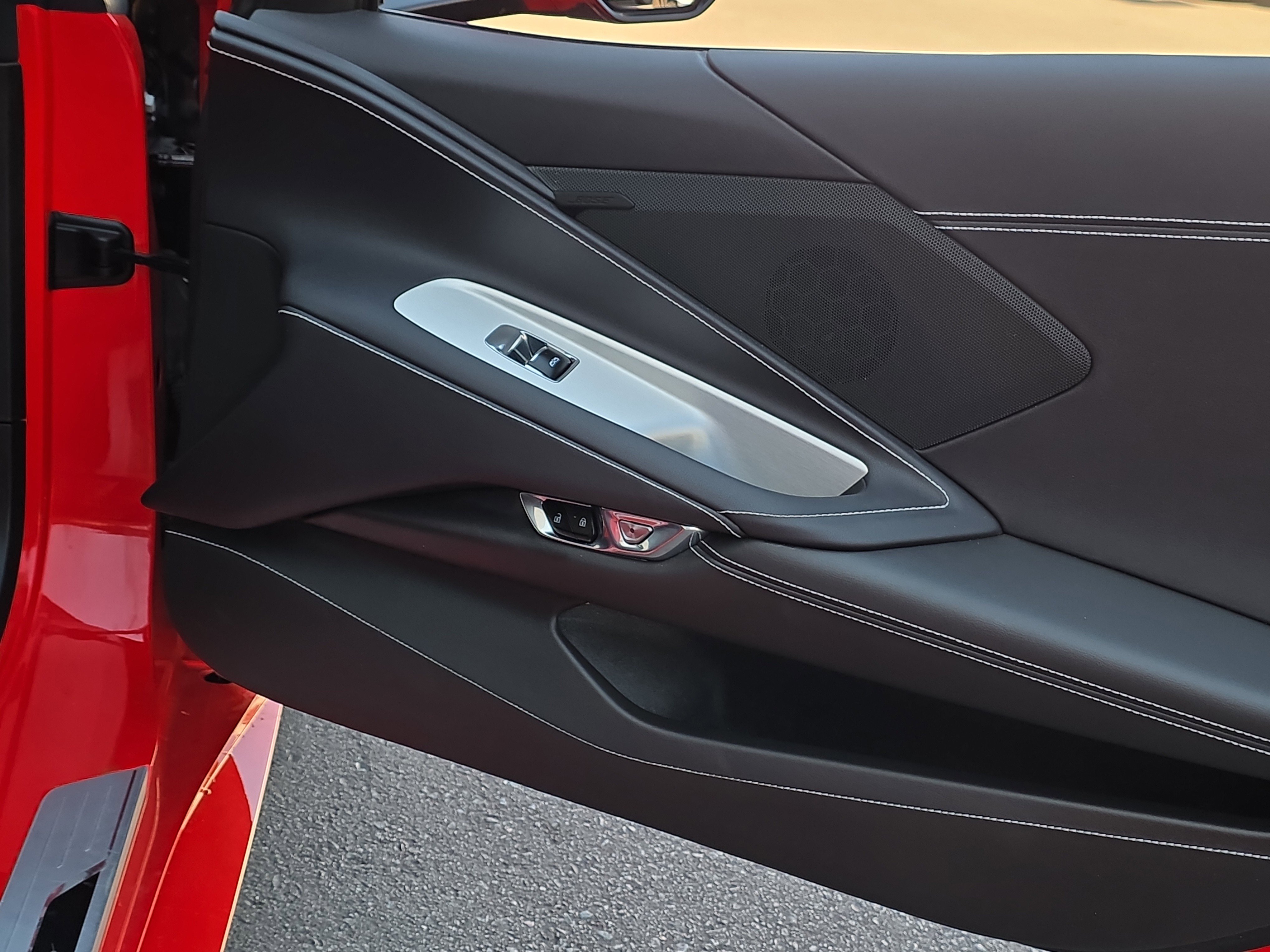 Used 2023 Chevrolet Corvette Stingray Coupe w/ 1LT image 29