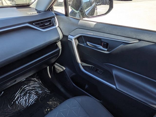 Used 2024 Toyota RAV4 XLE image 18