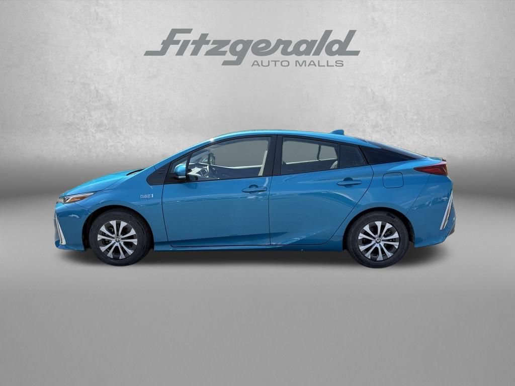 Used 2021 Toyota Prius Prime LE FWD image 5