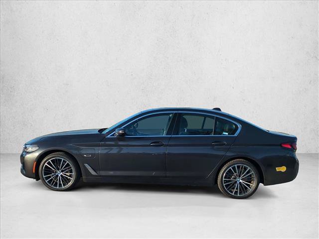 Used 2023 BMW 530e w/ Premium Package RWD image 9
