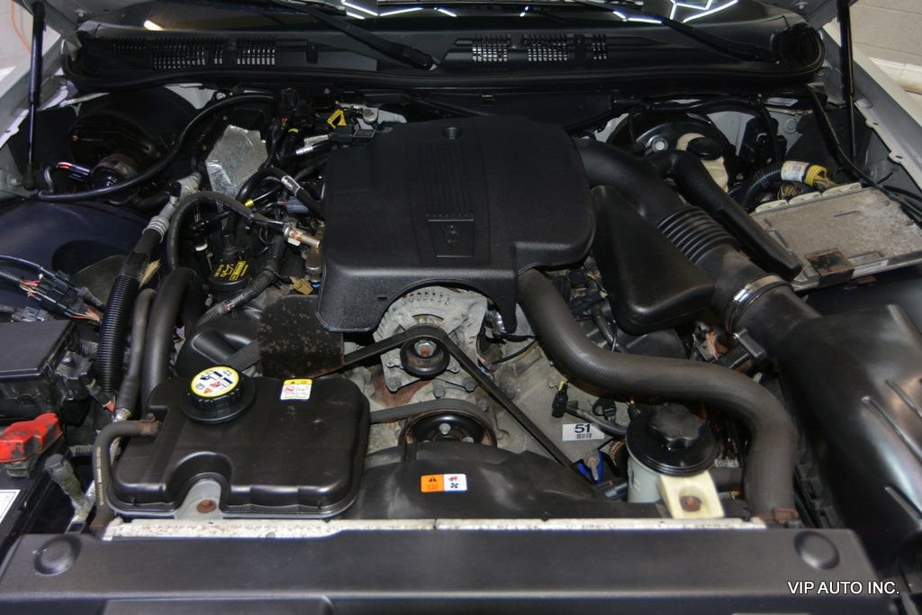 Used 2009 Mercury Grand Marquis LS image 34