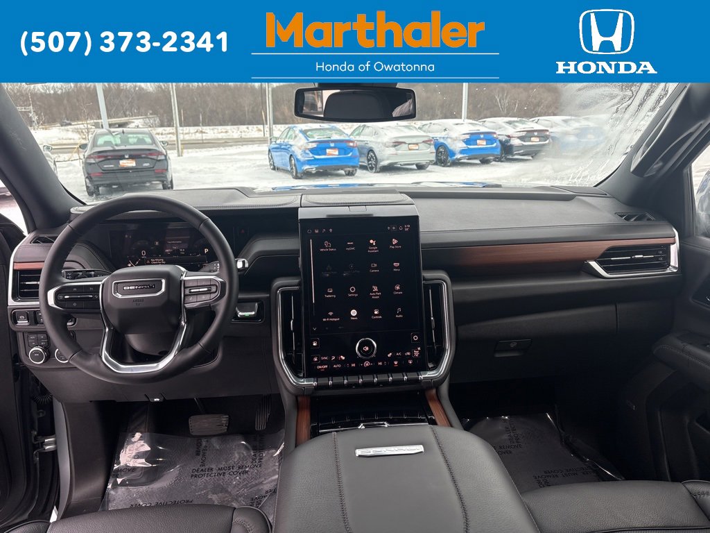 Used 2025 GMC Yukon XL Denali image 25