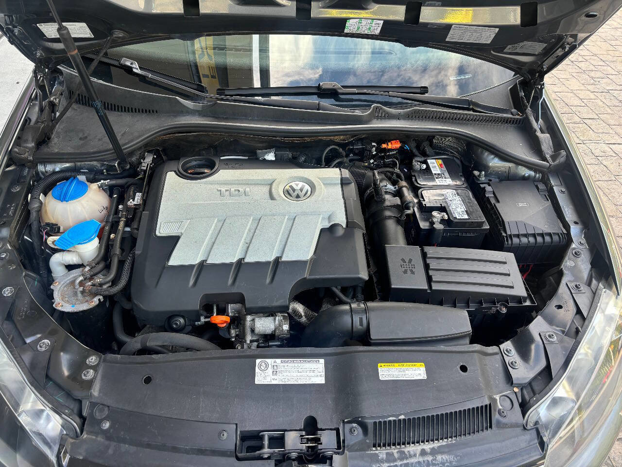 Used 2013 Volkswagen Jetta TDI image 9