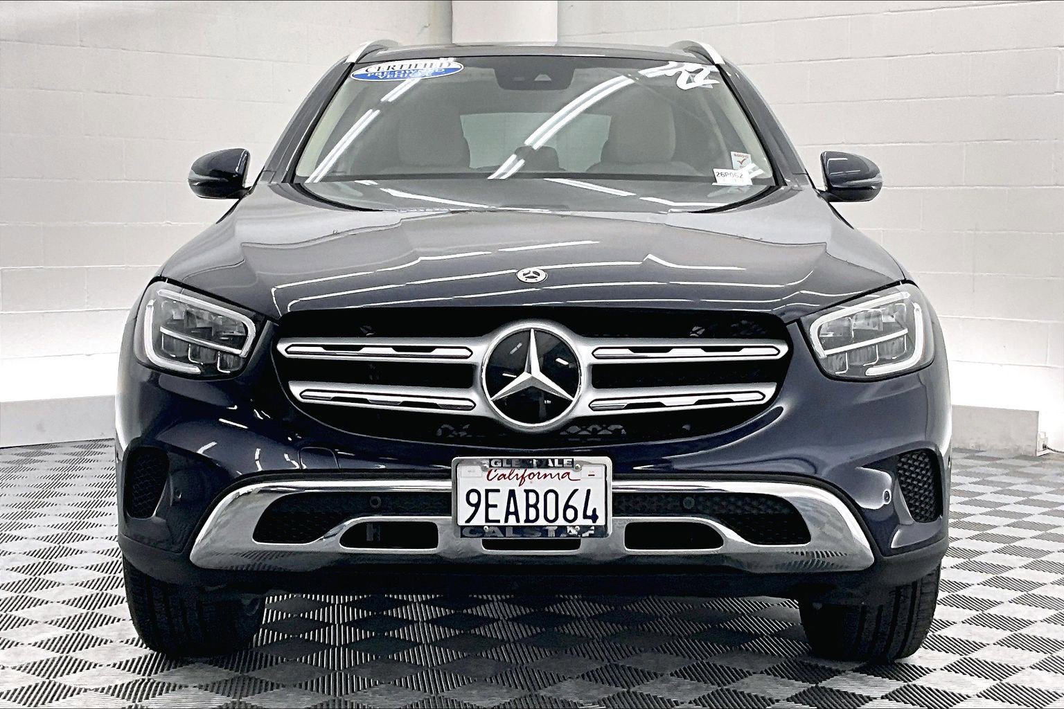 Certified 2022 Mercedes-Benz GLC 300 4MATIC image 2