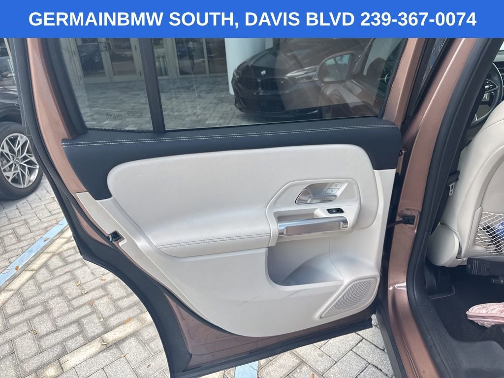 Used 2023 Mercedes-Benz GLB 250 image 25