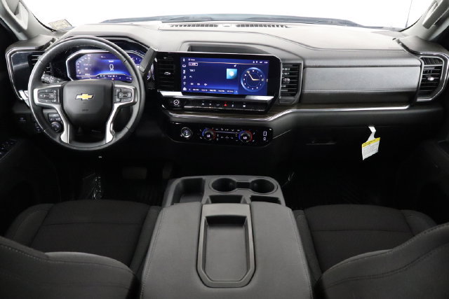 Used 2024 Chevrolet Silverado 1500 LT AWD/4WD image 12