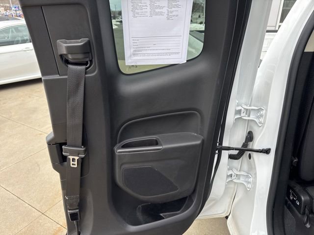 Used 2021 Chevrolet Colorado LT w/ Safety Package image 35