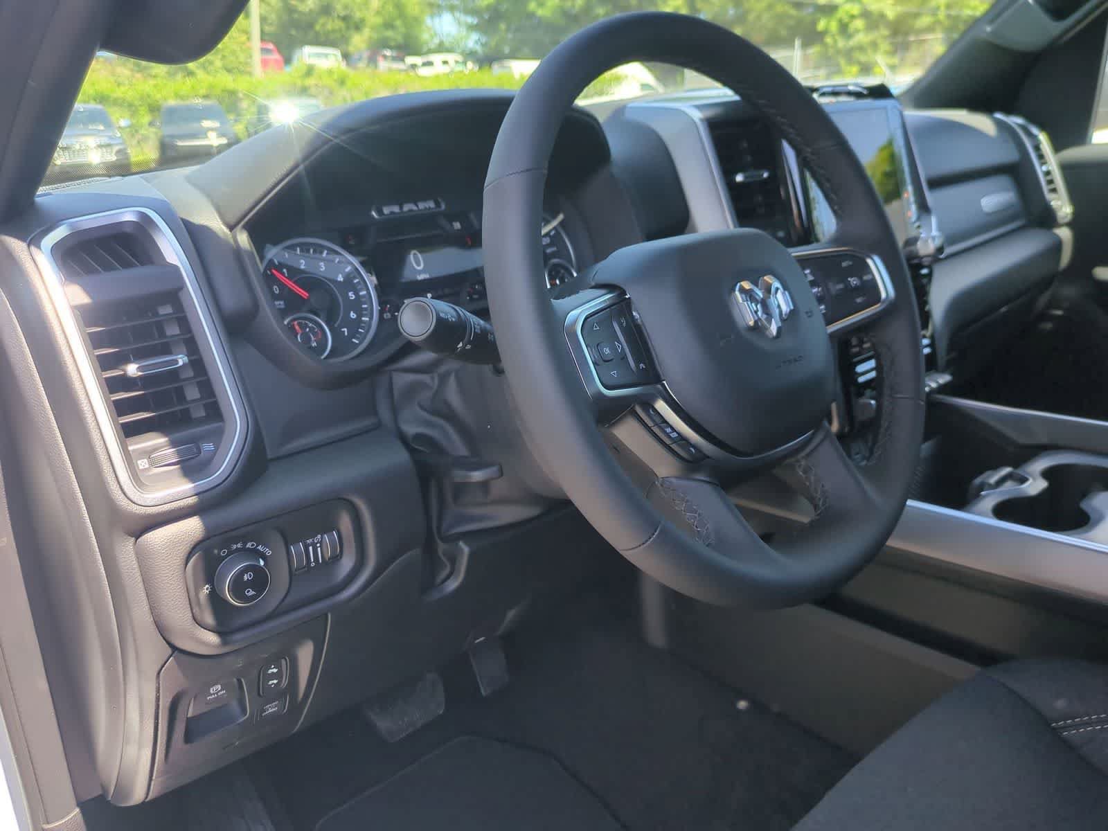 New 2026 RAM 1500 Big Horn AWD/4WD image 10