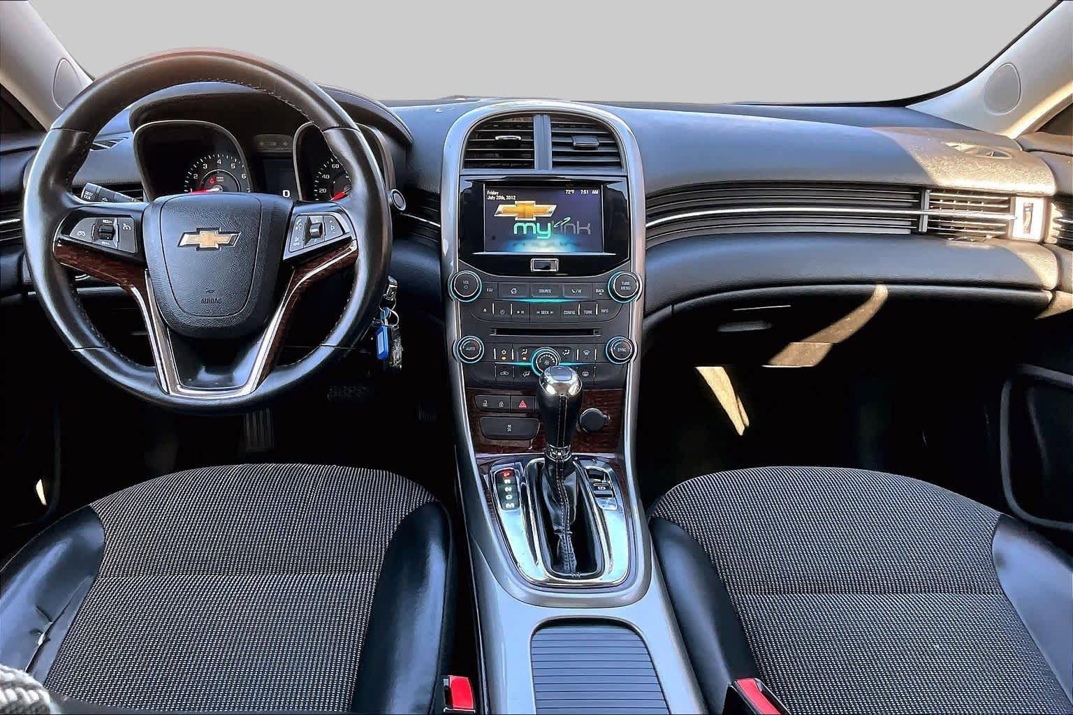Used 2013 Chevrolet Malibu LT FWD image 16