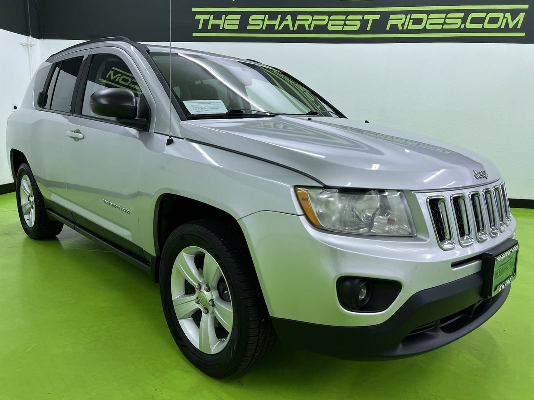Used 2012 Jeep Compass Sport AWD/4WD image 2