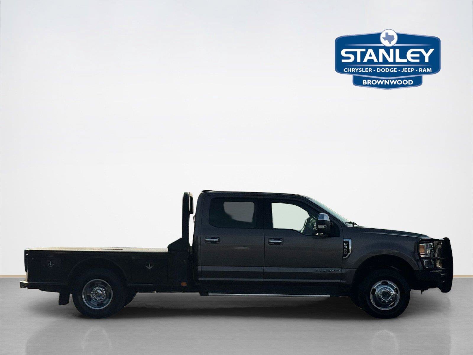 Used 2022 Ford F350 XLT w/ XLT Premium Package AWD/4WD image 8