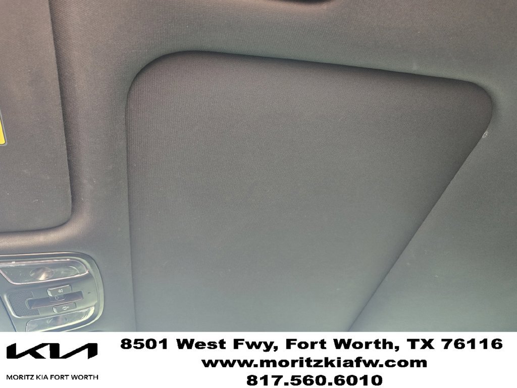 Used 2020 Kia Stinger GT1 AWD/4WD image 23