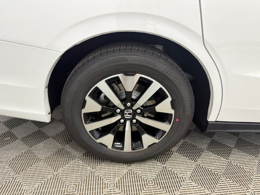 New 2027 Honda Odyssey EX-L image 18