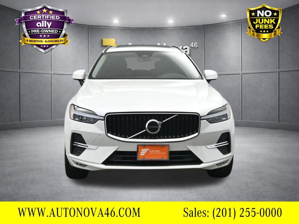 Used 2023 Volvo XC60 B5 Core image 9