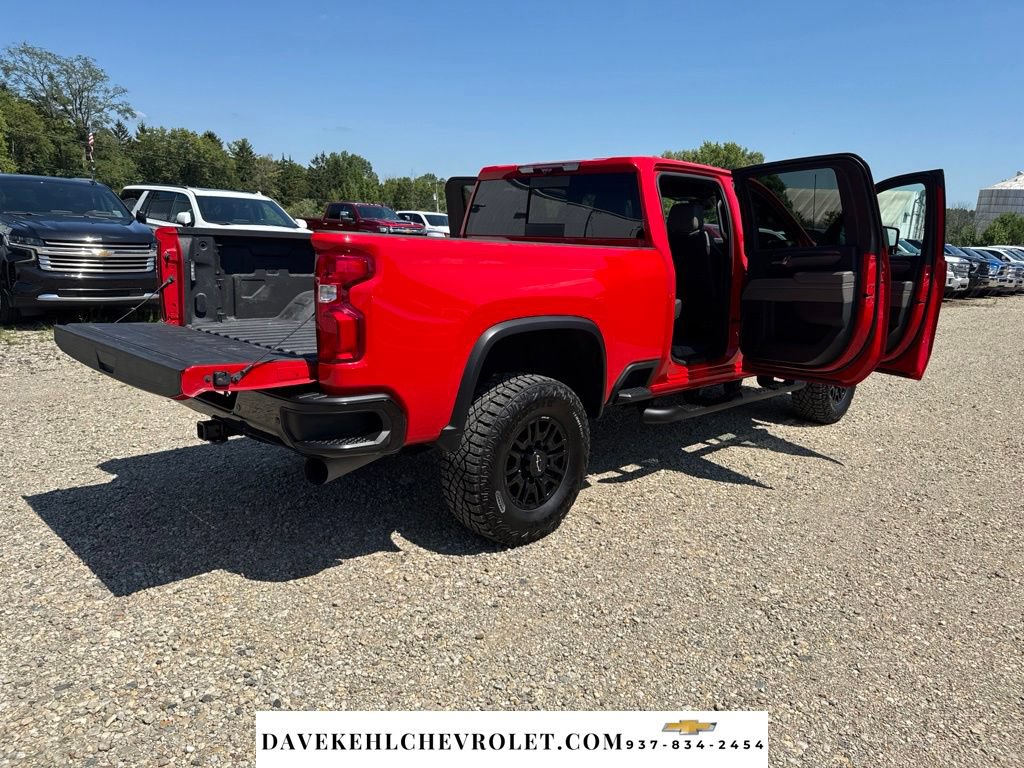 Used 2024 Chevrolet Silverado 2500 ZR2 w/ Technology Package AWD/4WD image 37