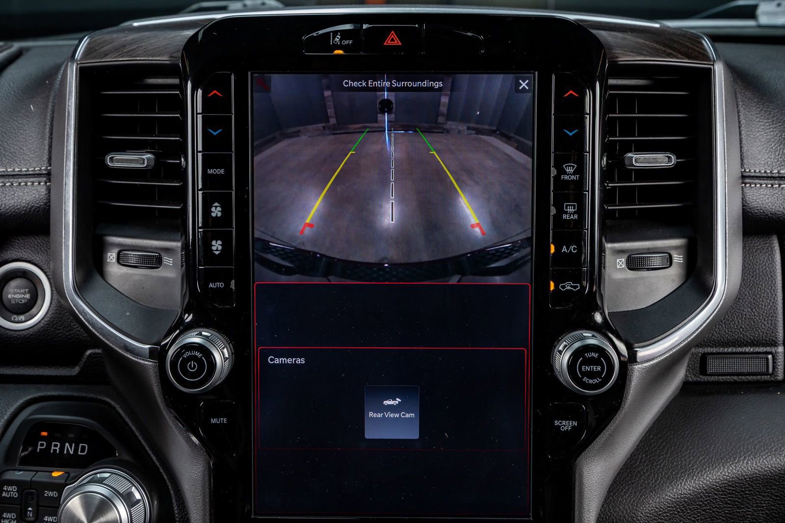 Used 2025 RAM 1500 Laramie w/ Laramie Southwest Edition image 27