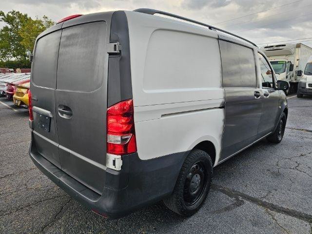 Used 2016 Mercedes-Benz Metris image 5