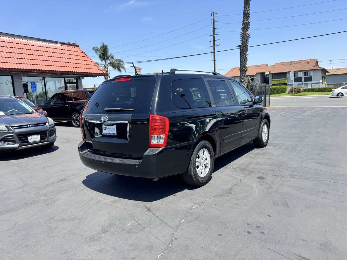 Used 2012 Kia Sedona LX w/ PWR Pkg FWD image 6